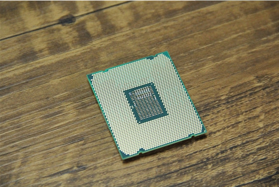 Intel：漏洞補丁致重啟已查明 數據中心性能損失最多25％